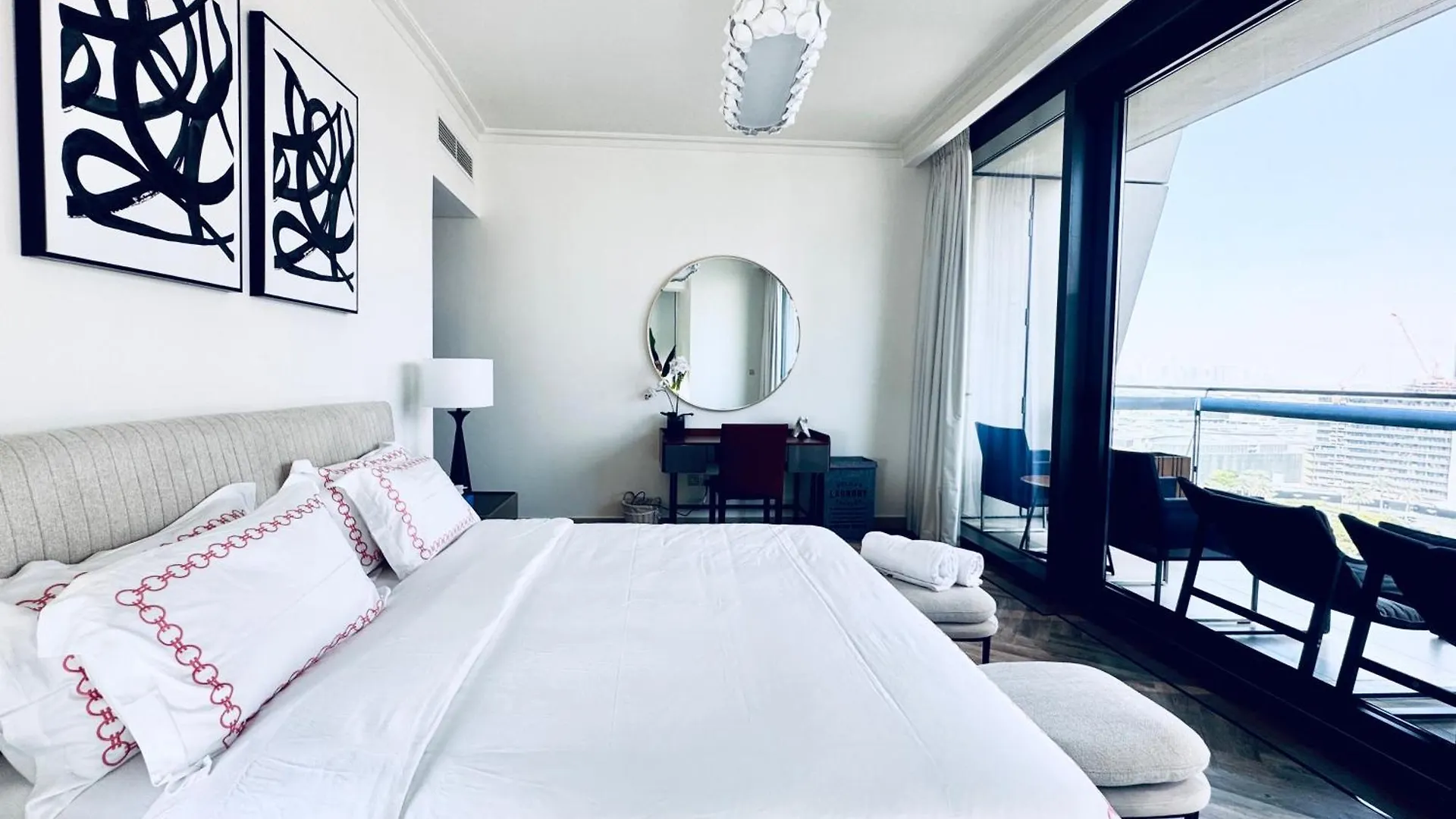 Burj Vista Luxury 2Br ,Full Burj Khalifa View ,Direct Dubai Mall & Metro Access Lägenhet