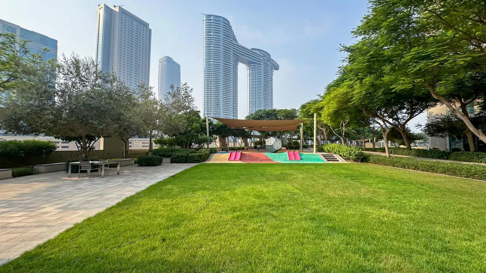 Apartment Burj Vista Luxury 2Br ,Full Burj Khalifa View ,Direct Dubai Mall & Metro Access