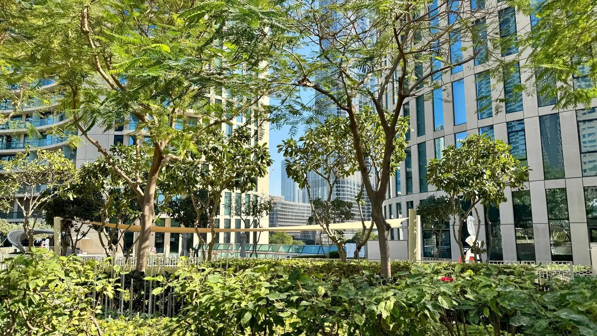 Apartment Burj Vista Luxury 2Br ,Full Burj Khalifa View ,Direct Dubai Mall & Metro Access